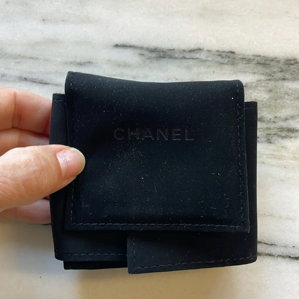Interlocking Chanel Brooch / Pin, Black & Crystal, comes with pouch and box